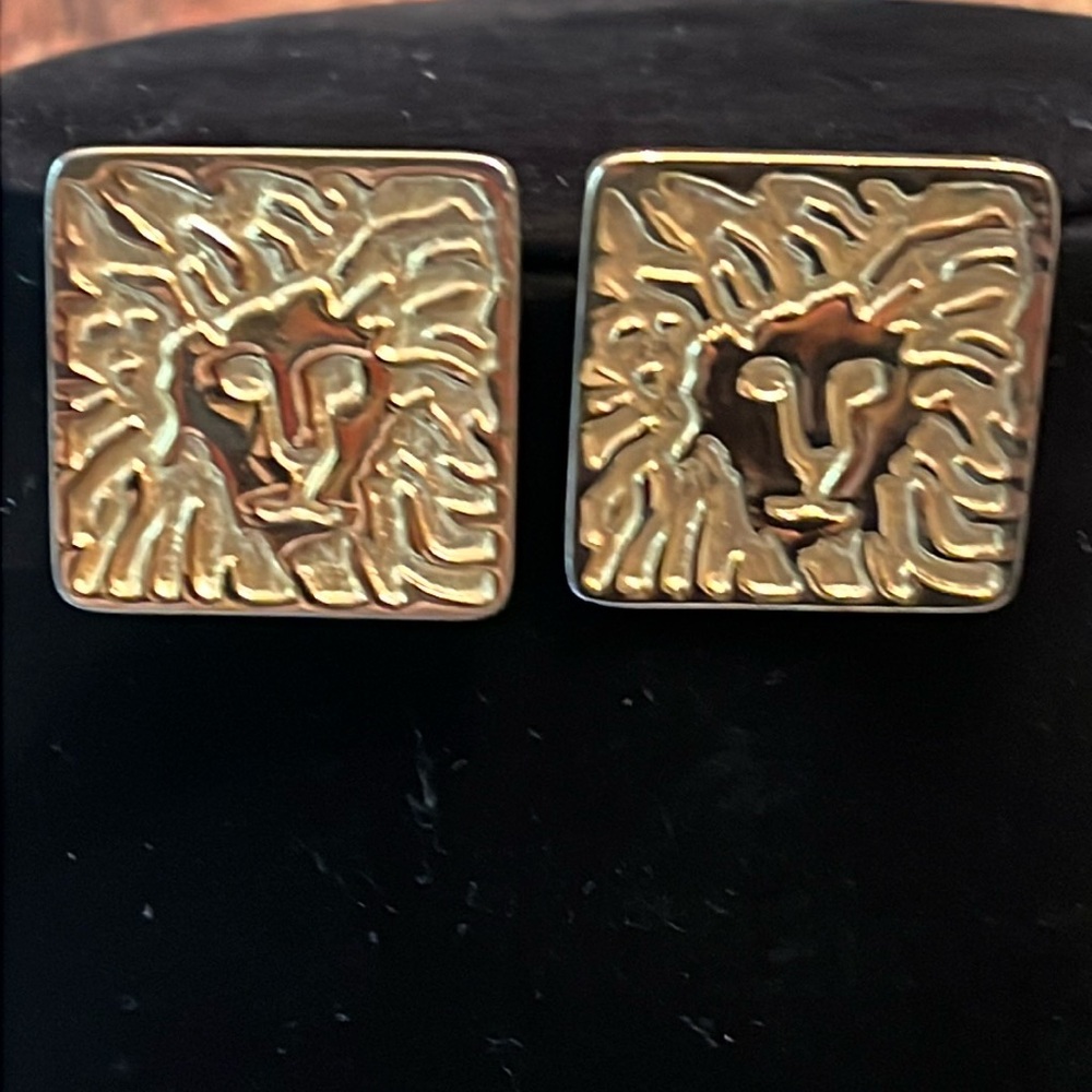 Pierced Earrings Lion Anne Klein Vintage Golden Vintage